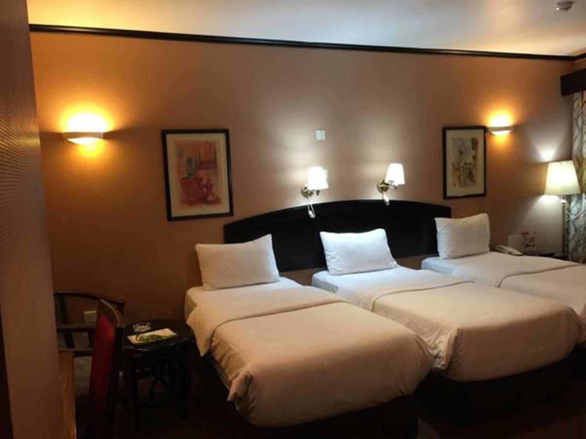 Sandras Inn Дубай Екстериор снимка